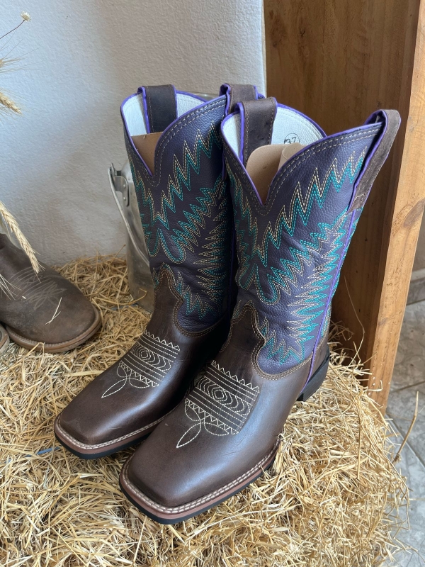 Texana DGO Med Dog/Roxo