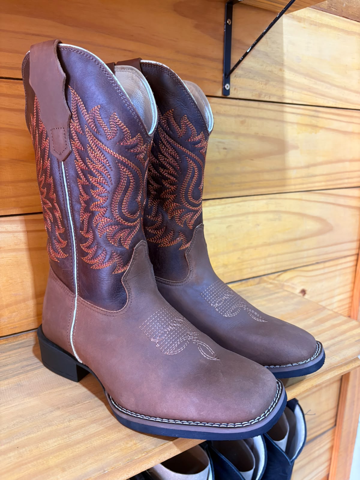 TEXANA MASCULINA MR WEST MARROM/MARROM