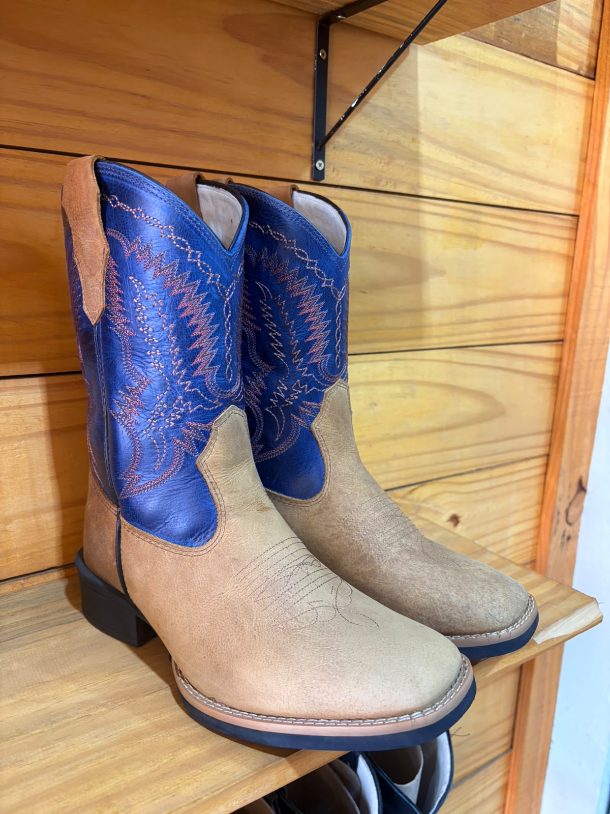 TEXANA MR WEST MARROM/AZUL